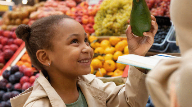 indícame el camino a la tienda de alimentos más cercana